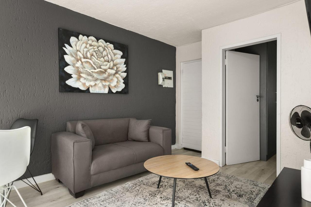 Marley On Katherine Apartment Johannesburg Exterior foto